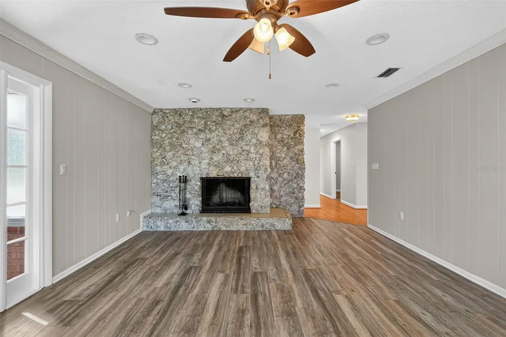639 Howard Avenue Lakeland FL 33815