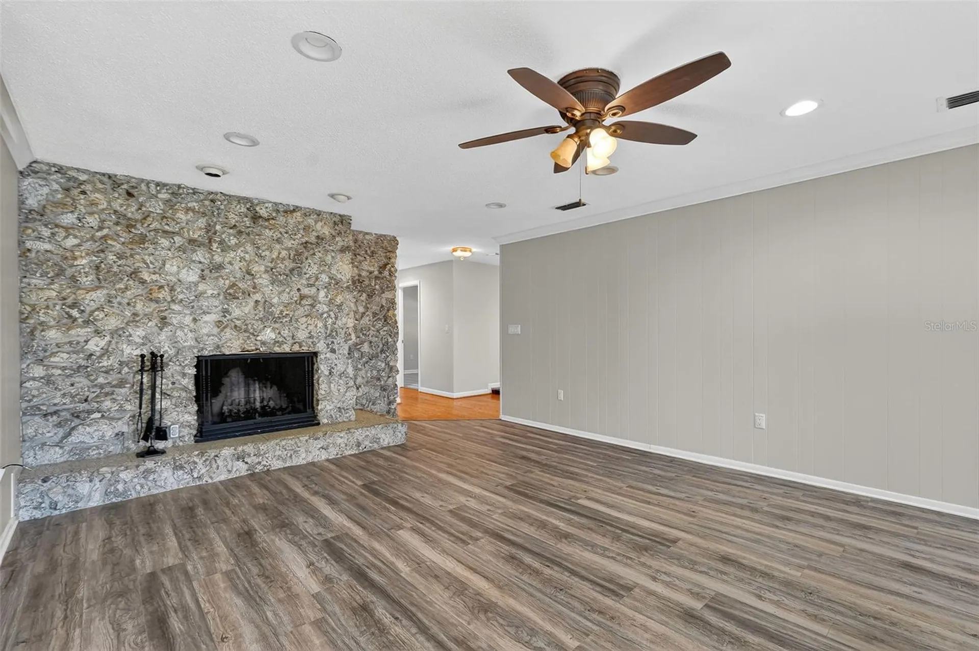 639 Howard Avenue Lakeland FL 33815