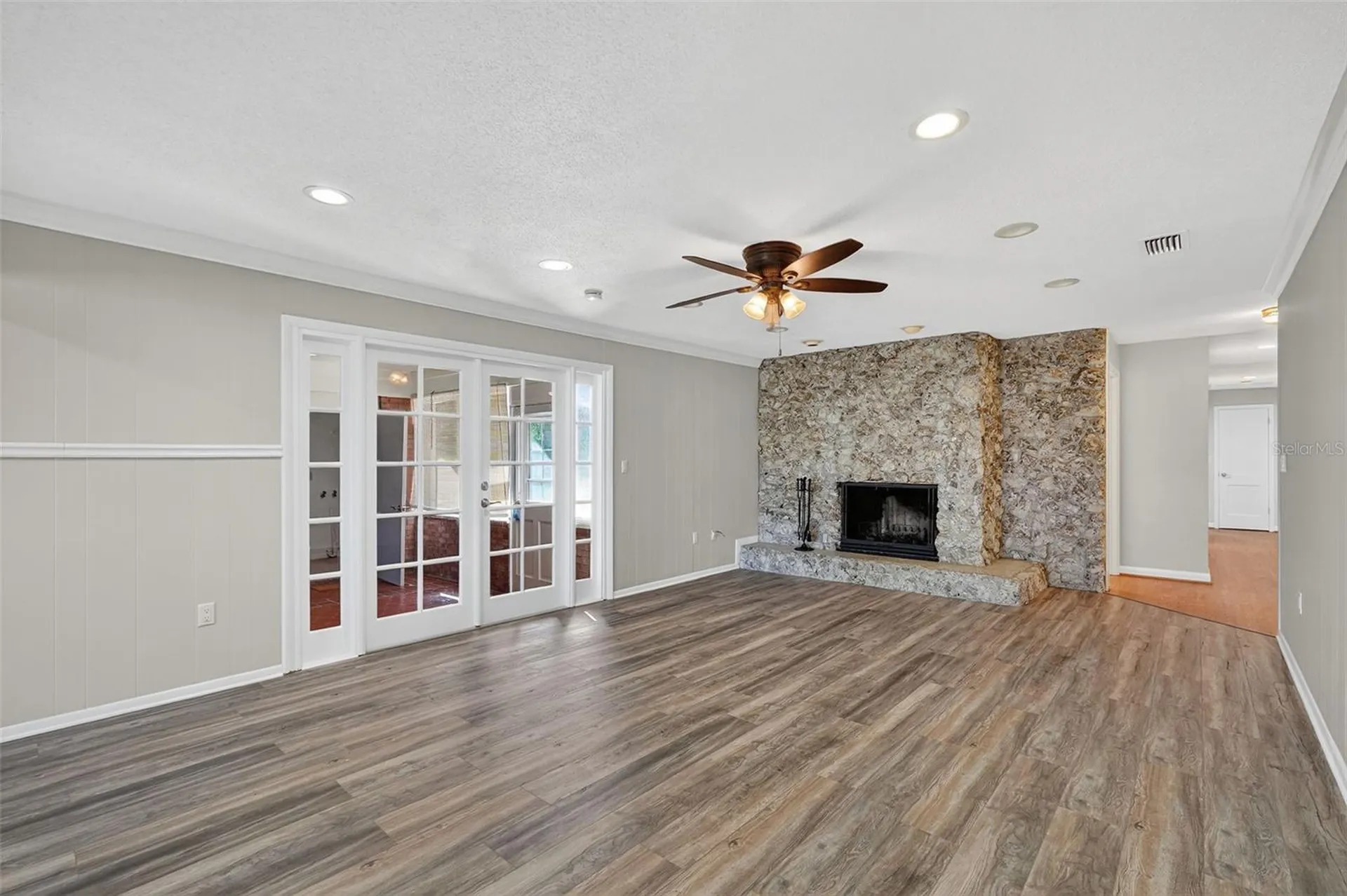639 Howard Avenue Lakeland FL 33815