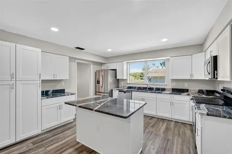 639 Howard Avenue Lakeland FL 33815