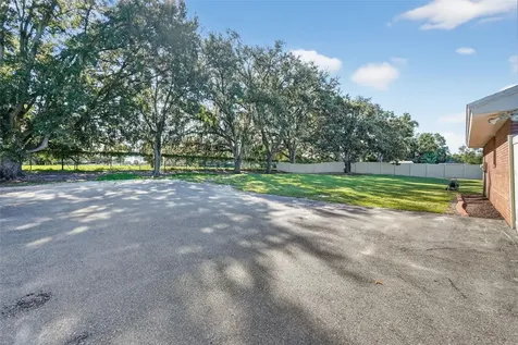 639 Howard Avenue Lakeland FL 33815