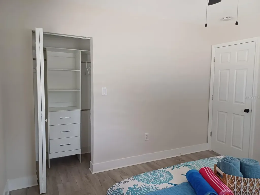 2506 18th Avenue W Bradenton FL 34205