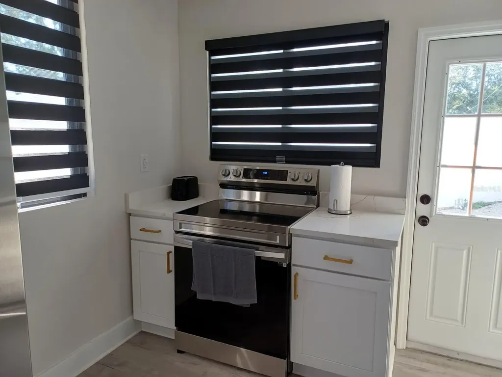 2506 18th Avenue W Bradenton FL 34205