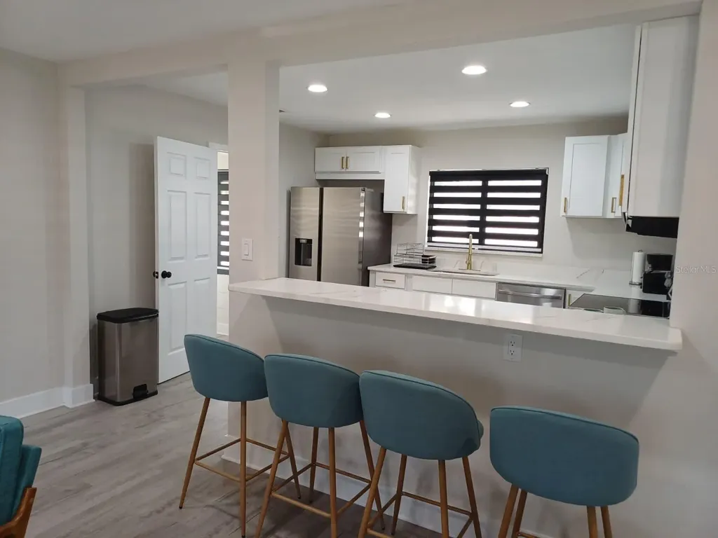 2506 18th Avenue W Bradenton FL 34205