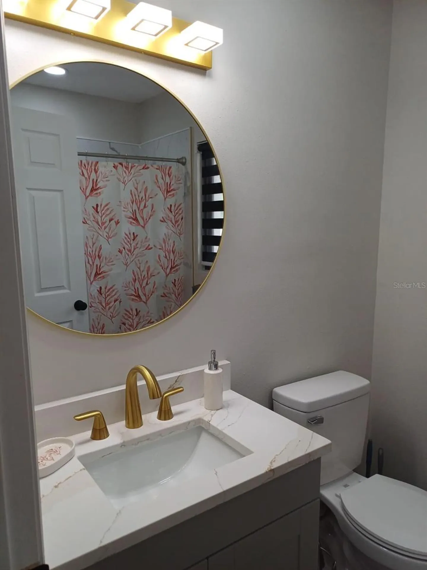 2506 18th Avenue W Bradenton FL 34205