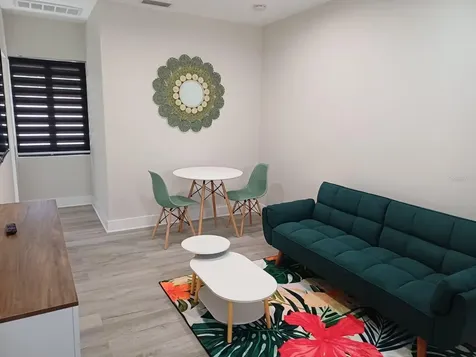 2506 18th Avenue W Bradenton FL 34205