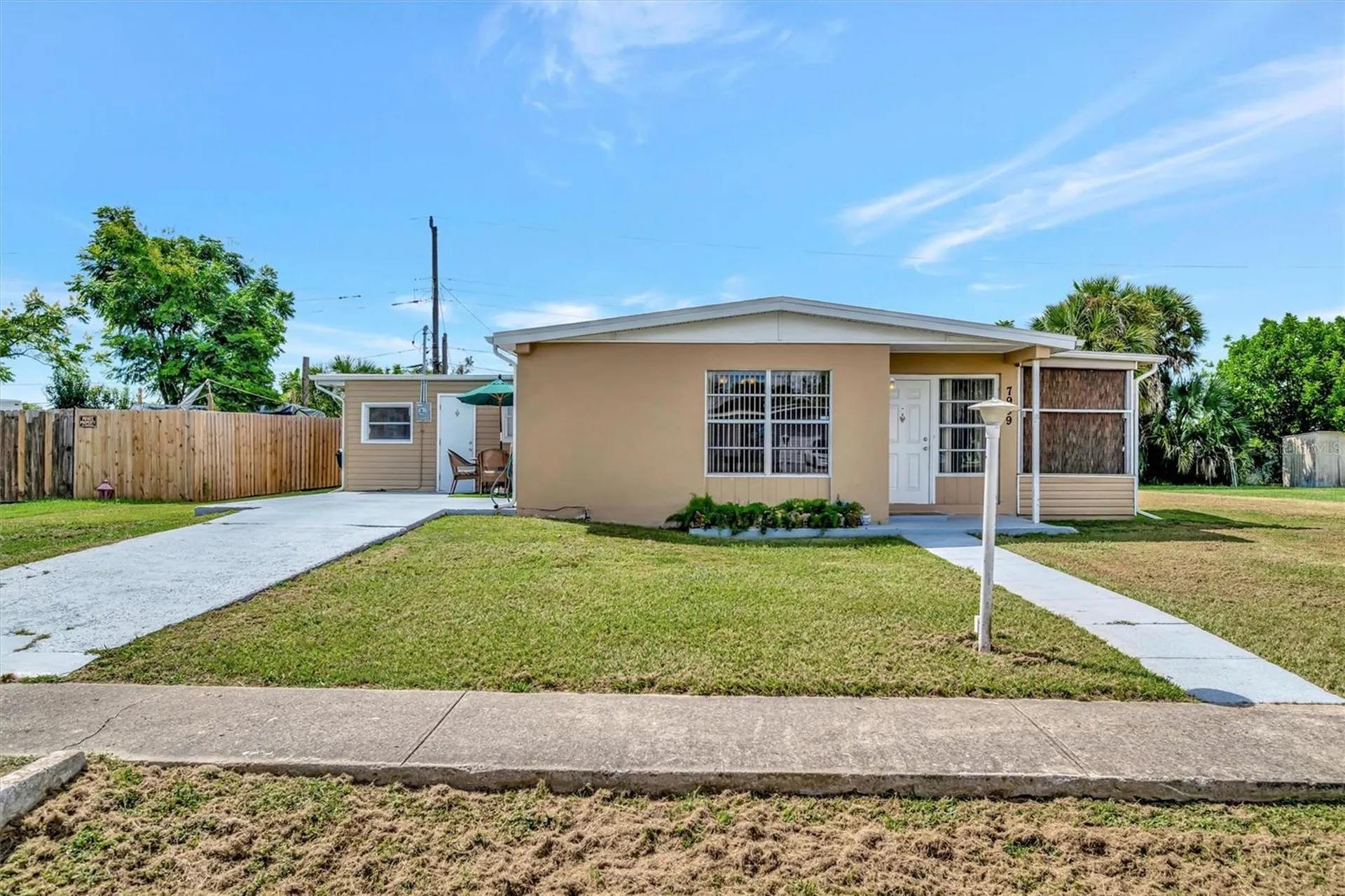 7959 Hyde Park Avenue North Port FL 34287