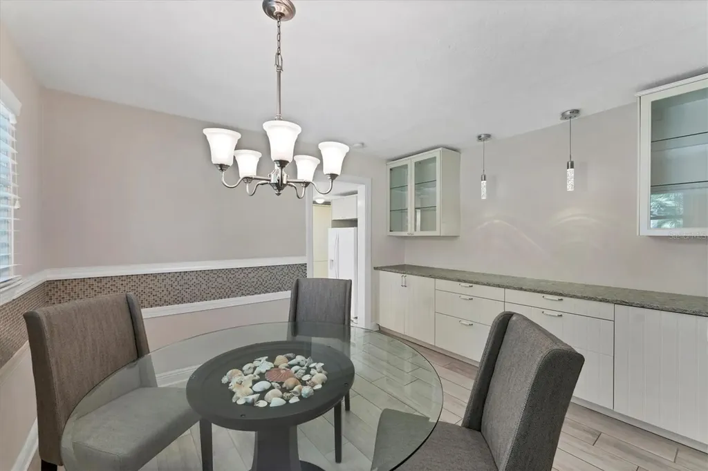 1002 22nd Street W Bradenton FL 34205