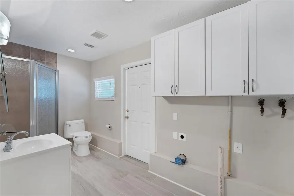 1002 22nd Street W Bradenton FL 34205
