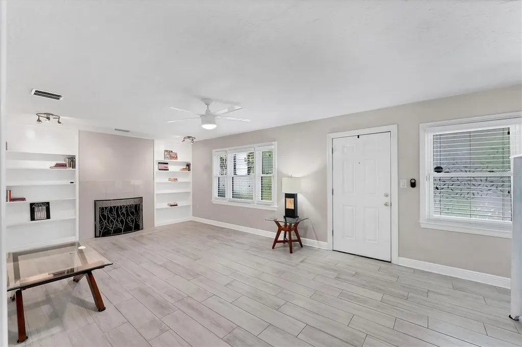 1002 22nd Street W Bradenton FL 34205