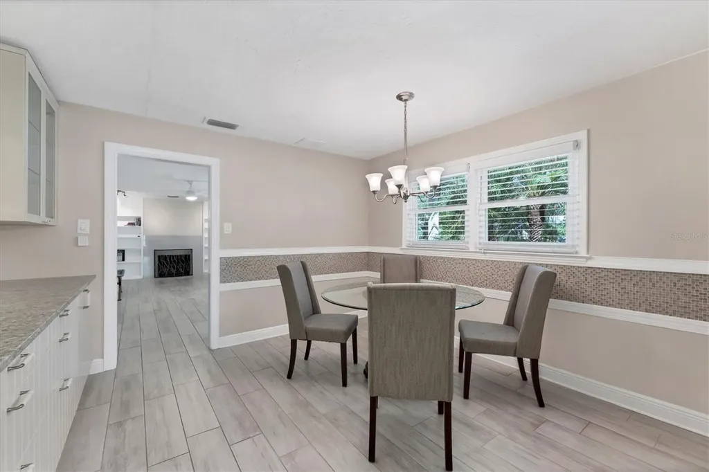 1002 22nd Street W Bradenton FL 34205