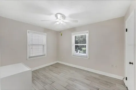 1002 22nd Street W Bradenton FL 34205
