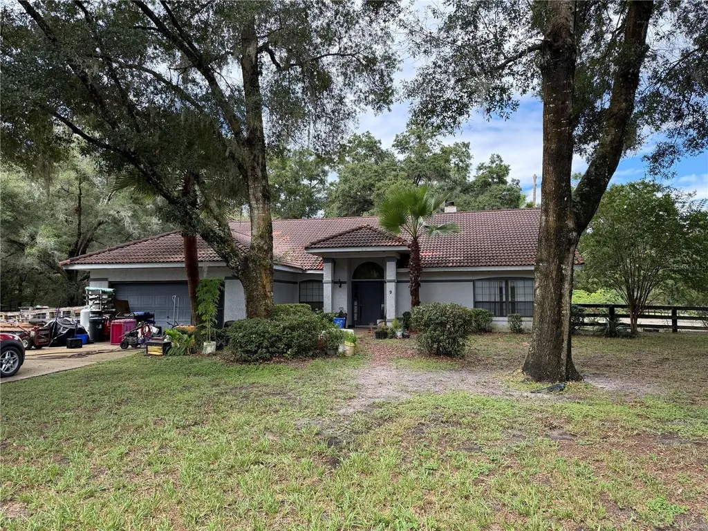 9 Hialeah Drive Ocala FL 34482