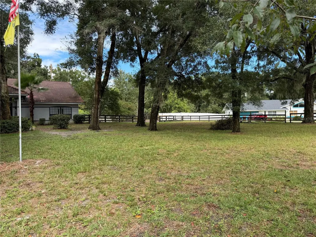 9 Hialeah Drive Ocala FL 34482