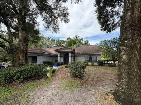 9 Hialeah Drive Ocala FL 34482