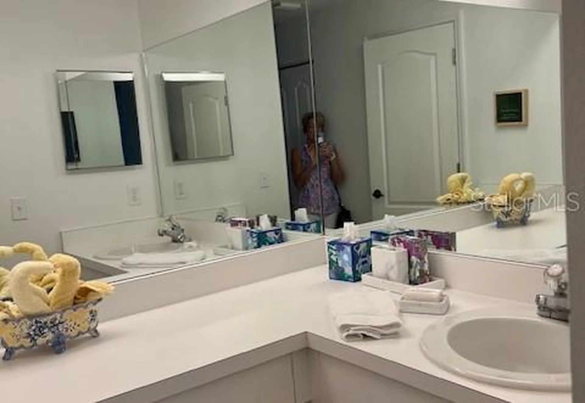 8735 Olde Hickory Avenue Sarasota FL 34238