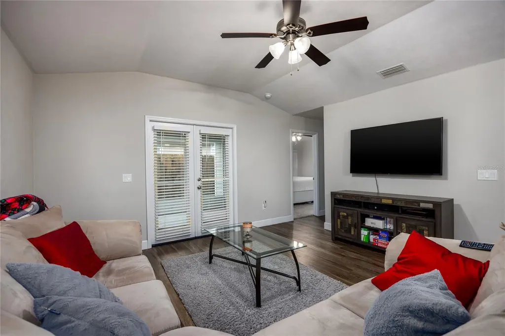 461 SW 251st Drive Newberry FL 32669