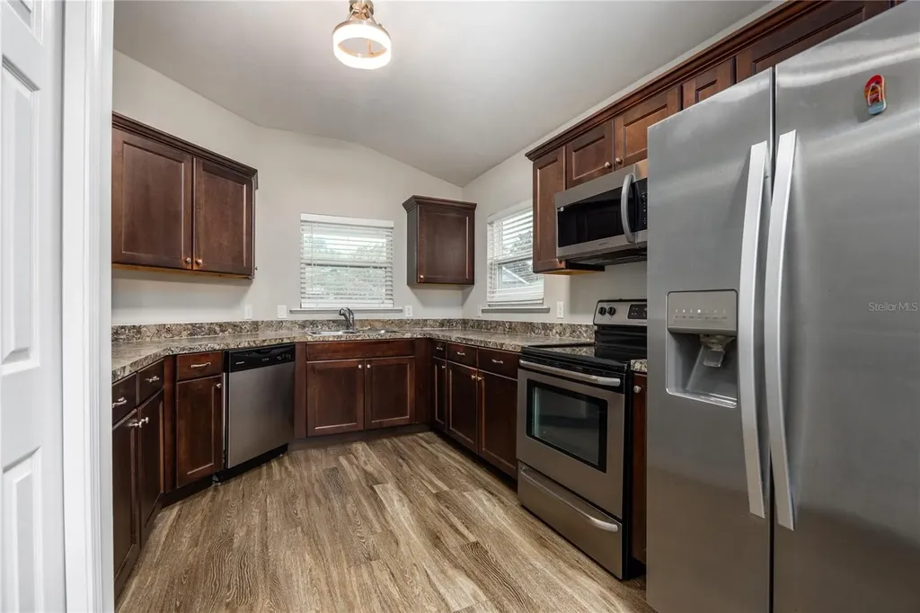 461 SW 251st Drive Newberry FL 32669