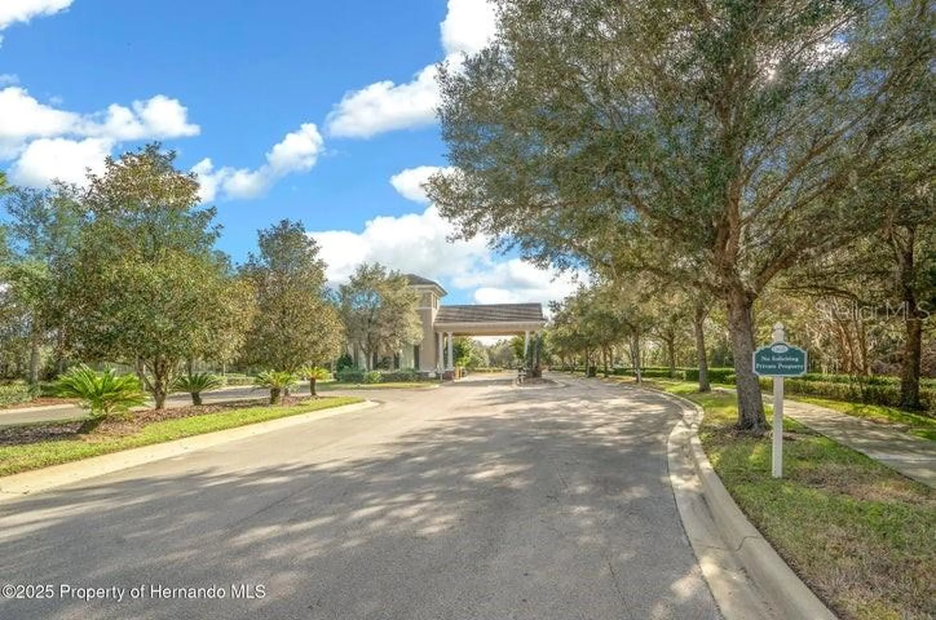 19770 Tattnall Way Brooksville FL 34601