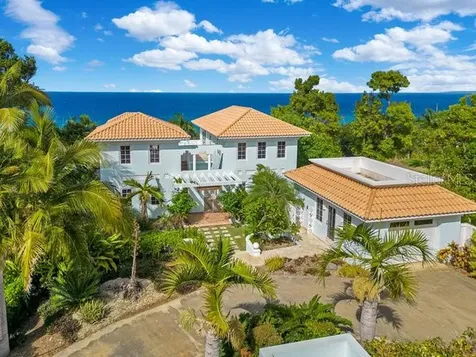 1 Colina Linda- "tranquilo" Rincon PR 00677
