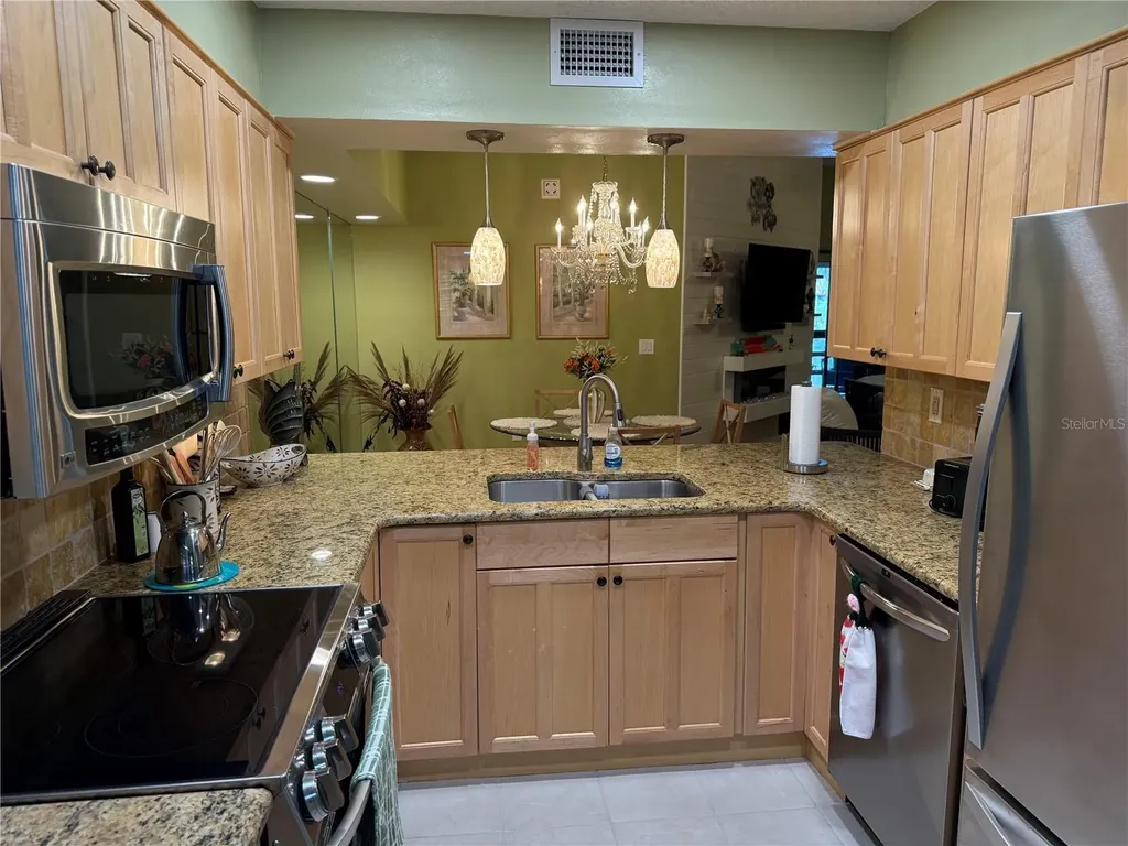 5770 Ashton Lake Drive Sarasota FL 34231