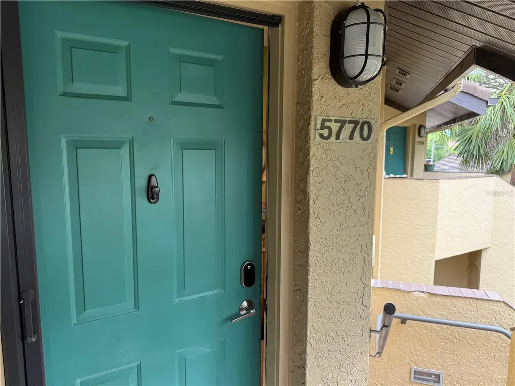 5770 Ashton Lake Drive Sarasota FL 34231
