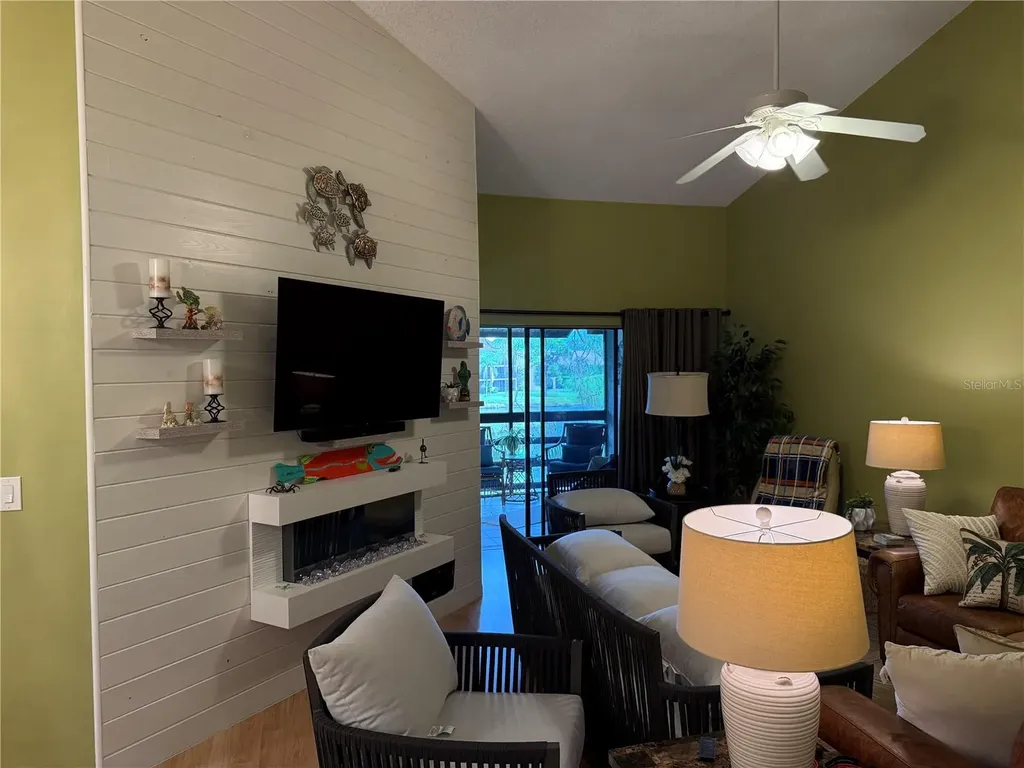 5770 Ashton Lake Drive Sarasota FL 34231