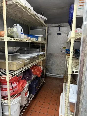 6651 S Semoran Boulevard Orlando FL 32822