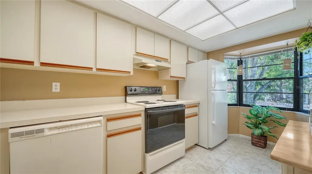 5649 Summer Side Lane Sarasota FL 34231