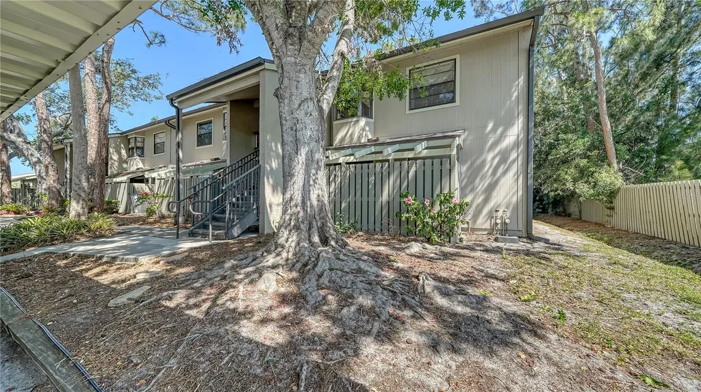 5649 Summer Side Lane Sarasota FL 34231