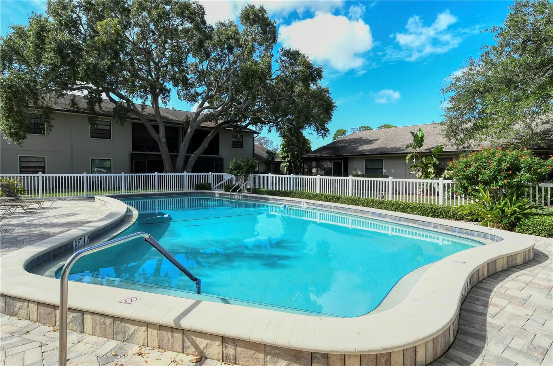 5649 Summer Side Lane Sarasota FL 34231