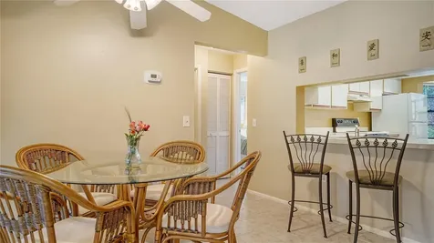 5649 Summer Side Lane Sarasota FL 34231