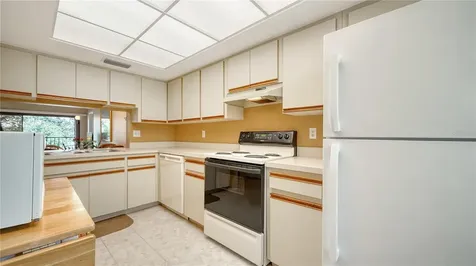 5649 Summer Side Lane Sarasota FL 34231