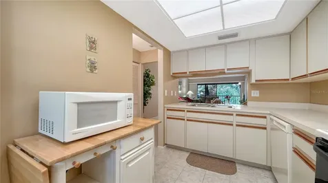5649 Summer Side Lane Sarasota FL 34231