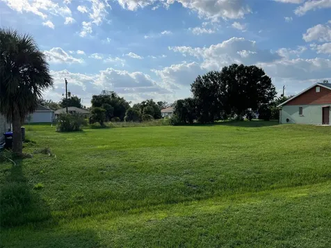 2361 S Biscayne Drive North Port FL 34287
