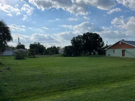2361 S Biscayne Drive North Port FL 34287