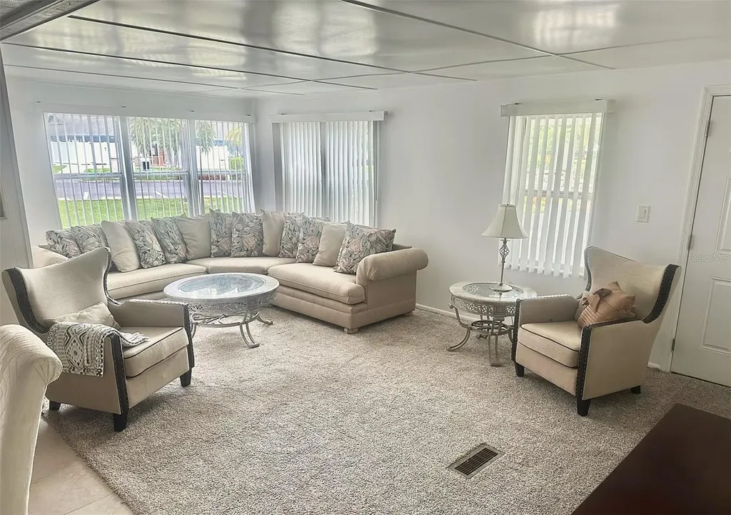 9790 66th Street N Pinellas Park FL 33782