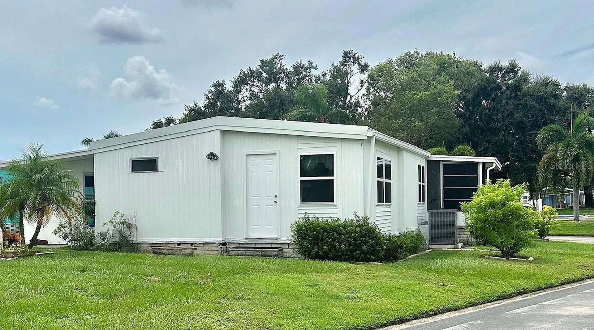9790 66th Street N Pinellas Park FL 33782