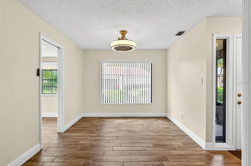 107 Seville Court N Plant City FL 33566