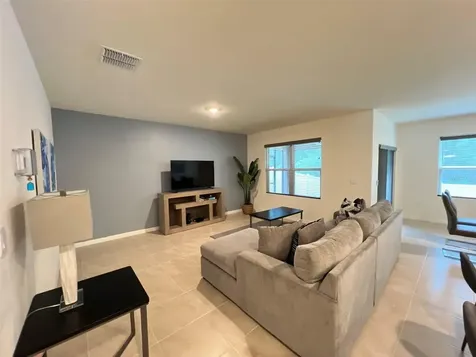 1056 Brooklet Drive Davenport FL 33837