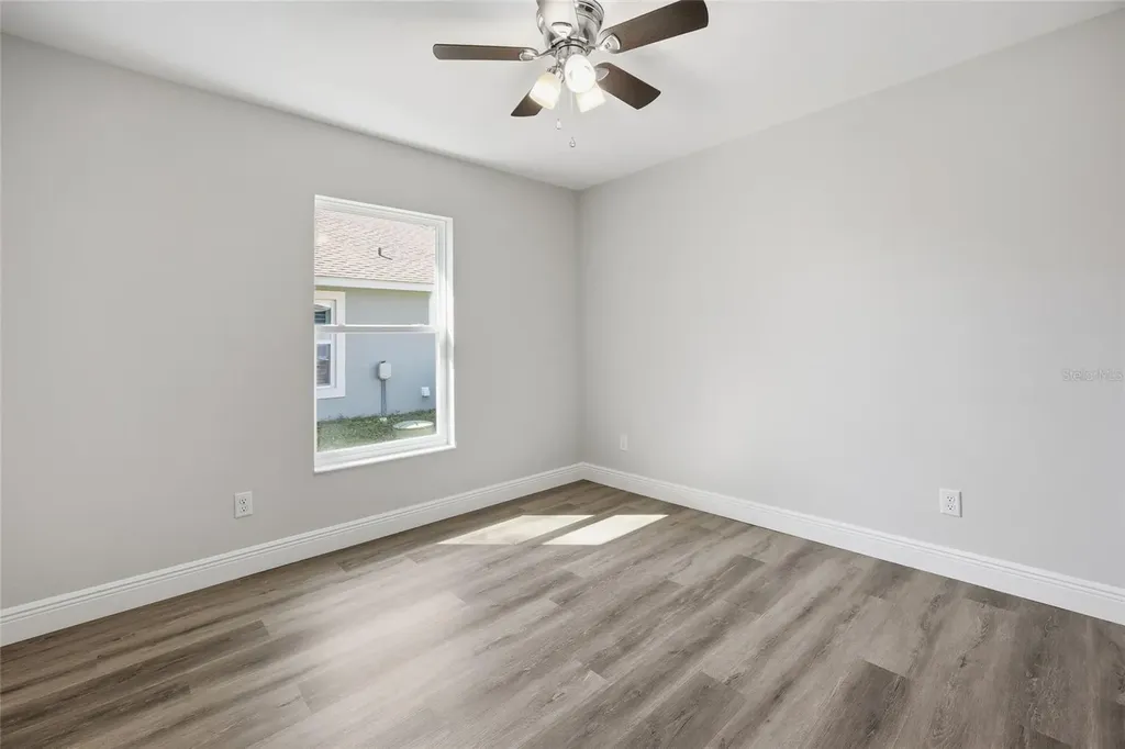 500 4th Avenue Wildwood FL 34785