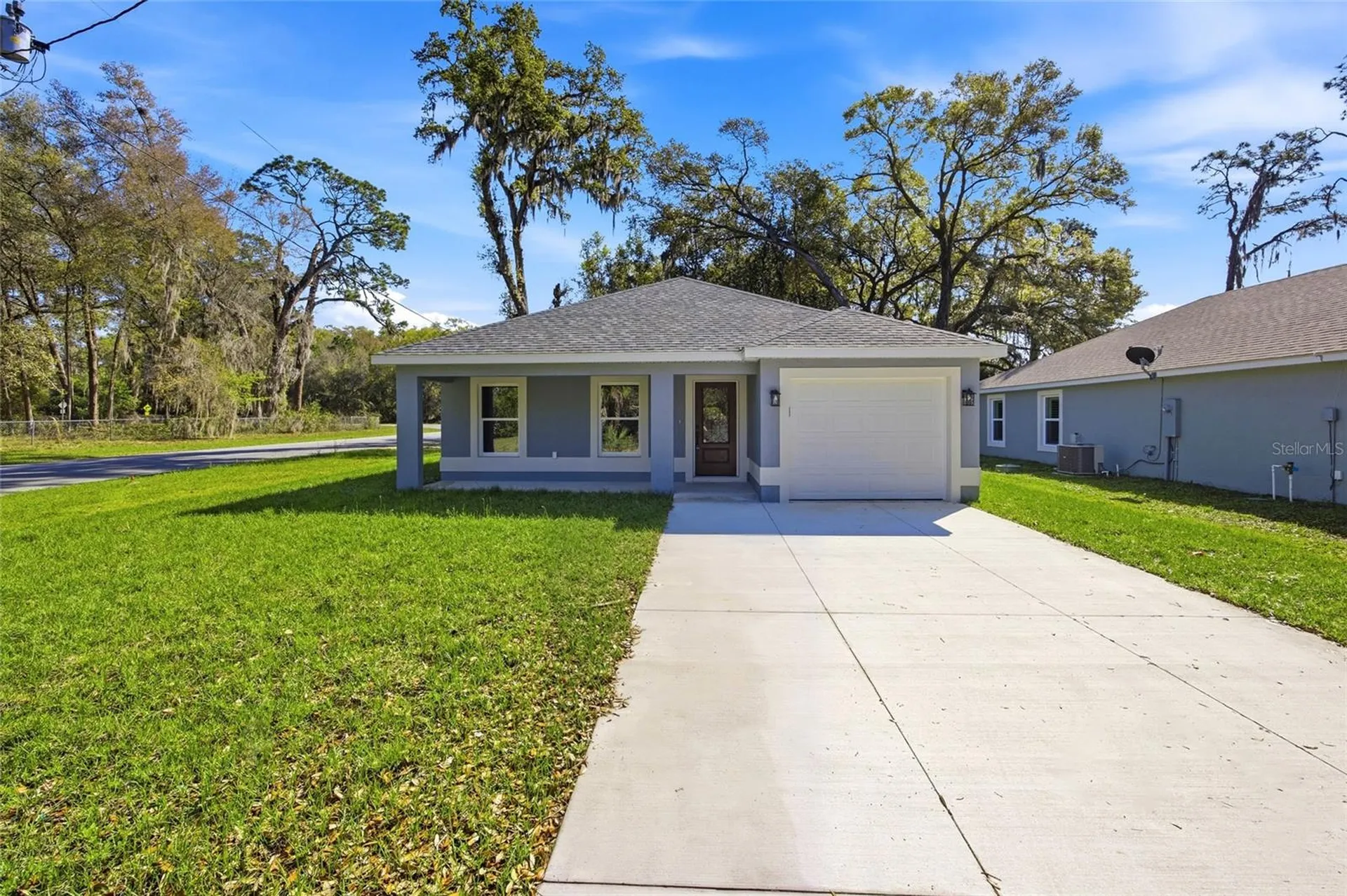 500 4th Avenue Wildwood FL 34785