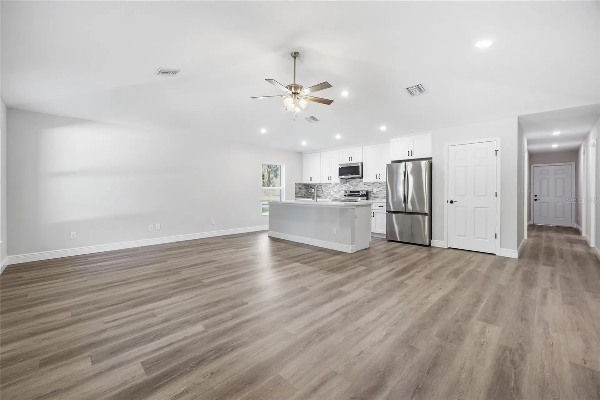 500 4th Avenue Wildwood FL 34785