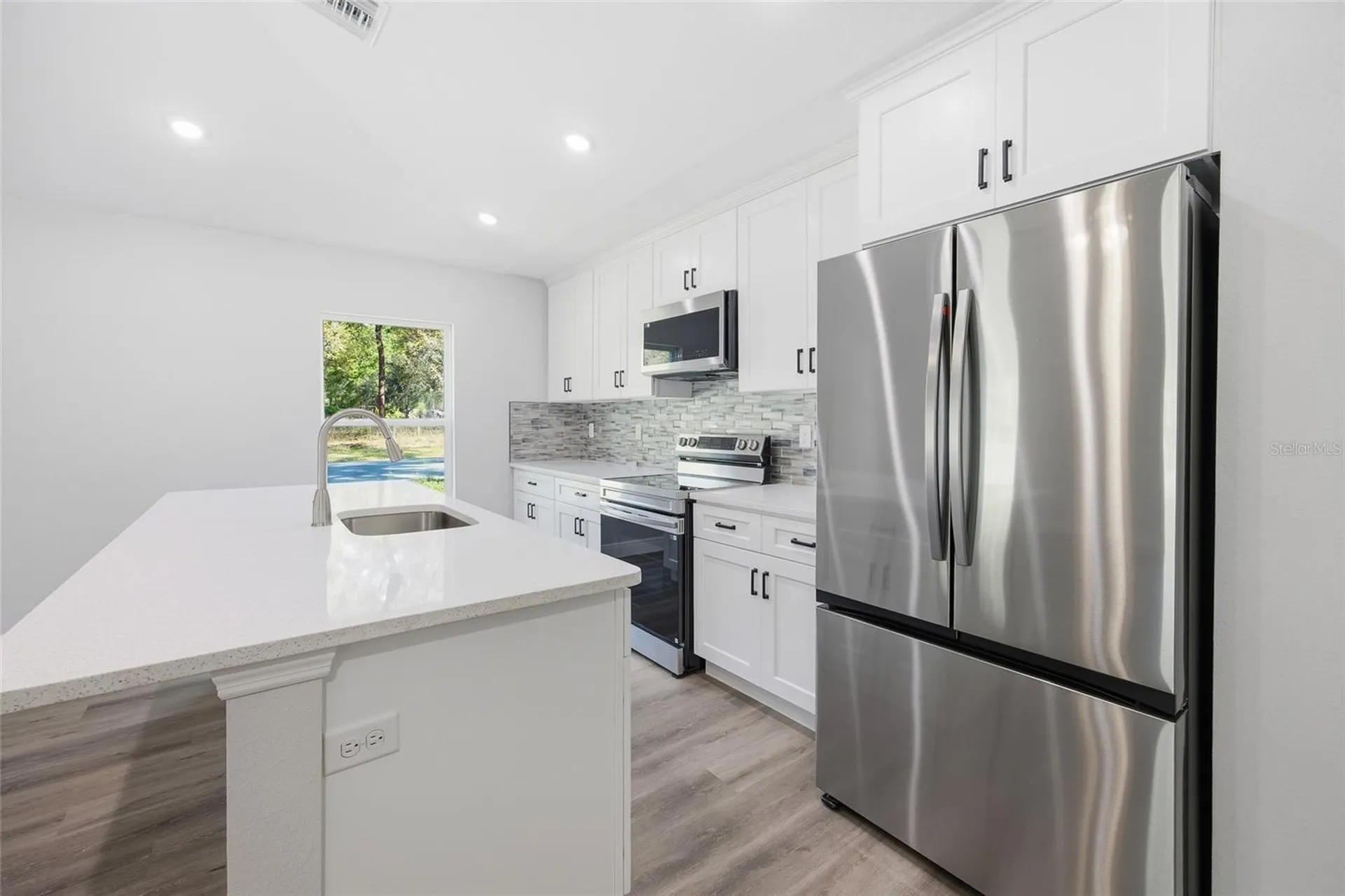 500 4th Avenue Wildwood FL 34785
