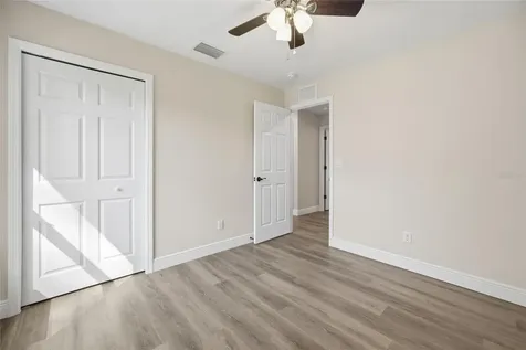 500 4th Avenue Wildwood FL 34785