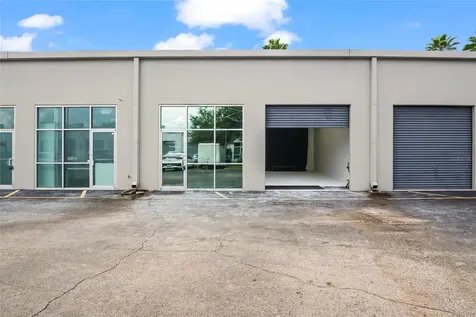 7901 Kingspointe Parkway Orlando FL 32819