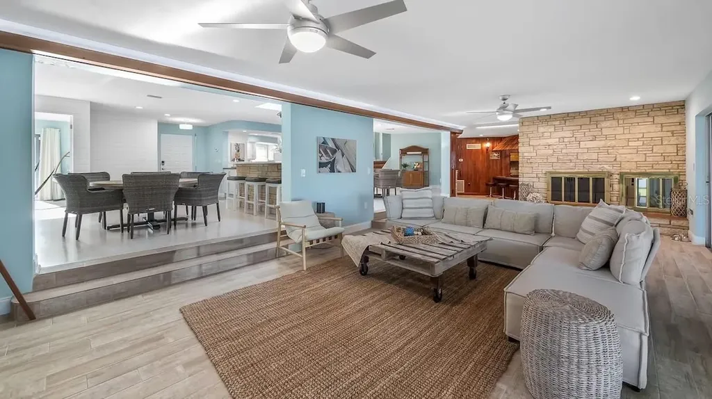 102 East Circle New Smyrna Beach FL 32169