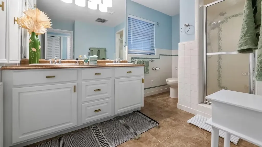 102 East Circle New Smyrna Beach FL 32169