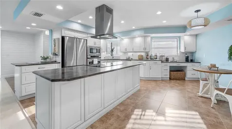 102 East Circle New Smyrna Beach FL 32169