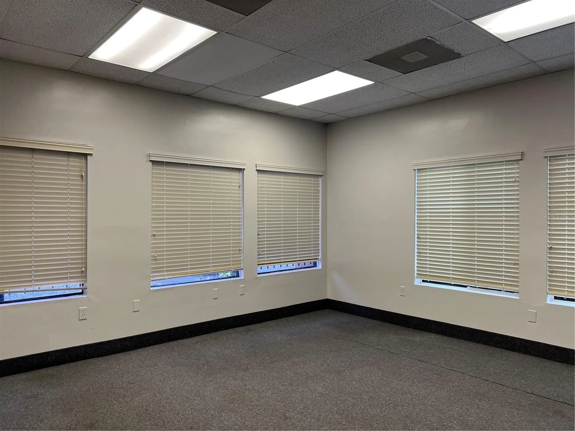 1173 Spring Centre South Boulevard Altamonte Springs FL 32714